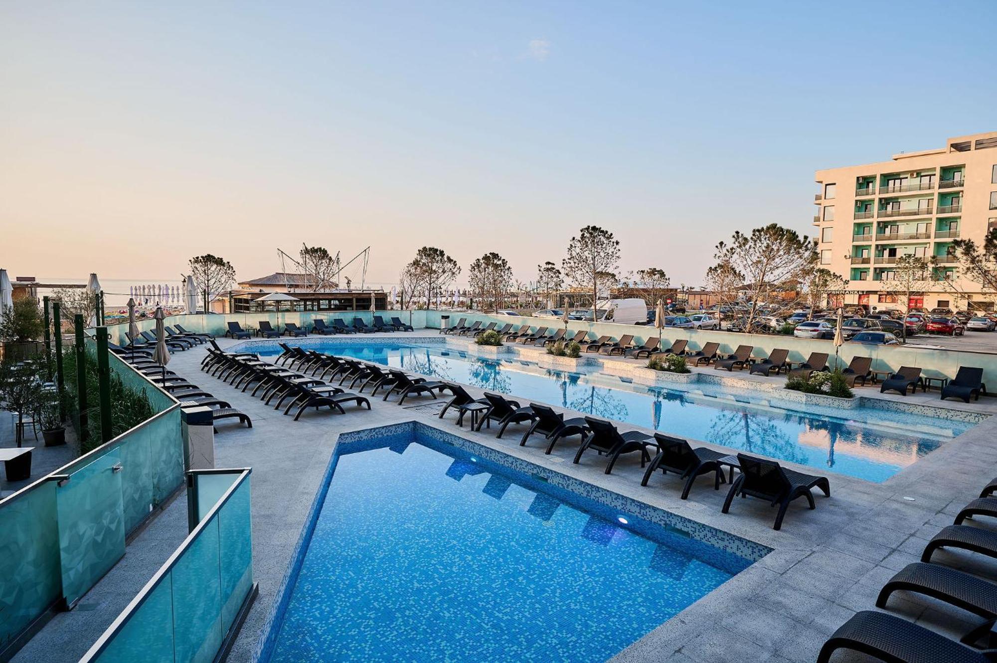 Mira Studio In Infinity Beach Resort - Parking 马马亚 外观 照片